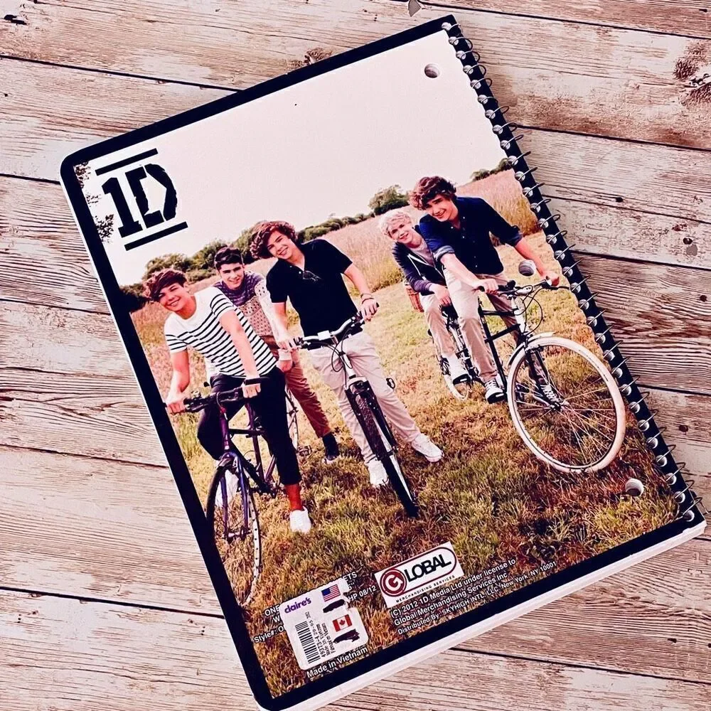 NWT Gorgeous 1D One Direction on bicycles Spiral 70 Pages Notebook